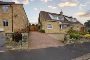 65, Woodside, Barnard Castle DL12 8AR