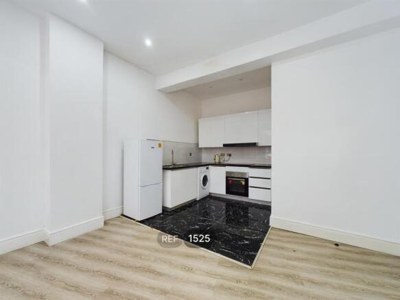 Kitchen / Living area