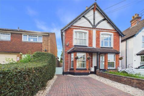 Well Lane, Horsell, Woking, Surrey, GU21