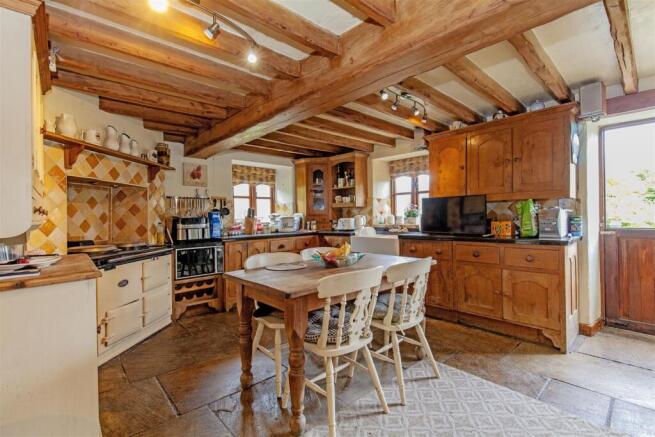 Kitchen/Breakfast Room