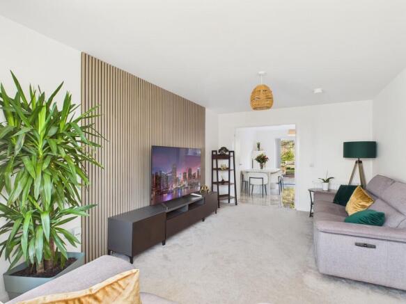 CAM05526G0-PR0066...