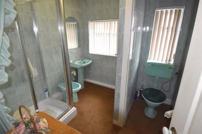 Downstairs shower room