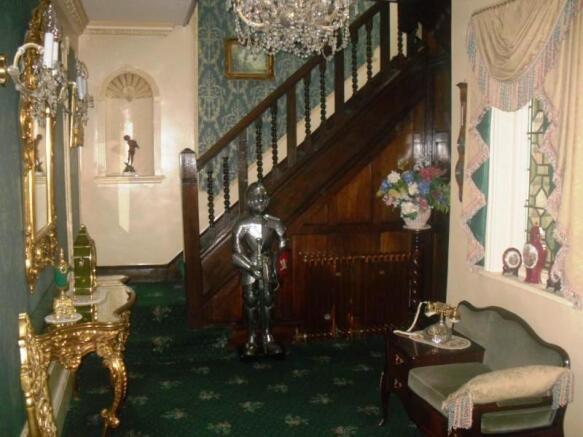 Photo 10