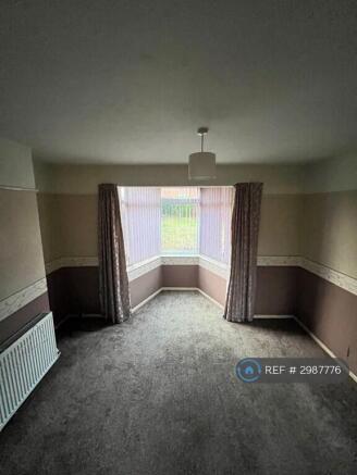 3 bed Semi-Detached to rent Image 4