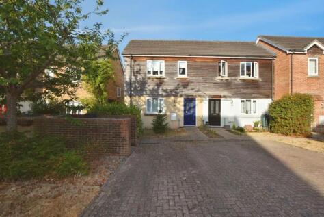 Frobisher Road, NEWTON ABBOT, Devon.