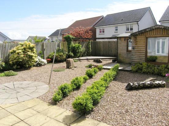 GARDENS (2)