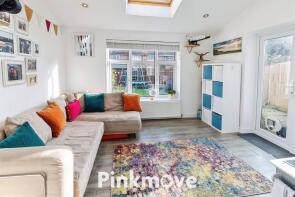 32, Ludlow Close, Llanyravon, Cwmbran NP44 8JQ