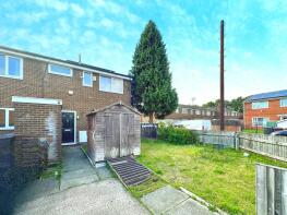 31, Cairn Drive, Salford M6 6EF
