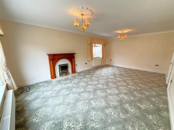 LIVING ROOM 2