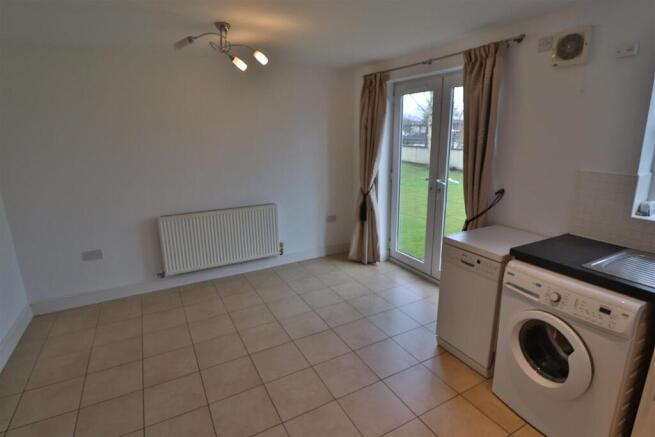OPEN PLAN DINING KITCHEN