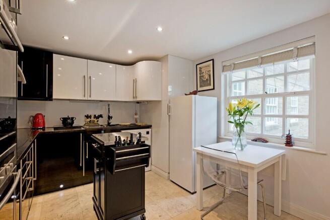3 bed Detached for sale Image 6