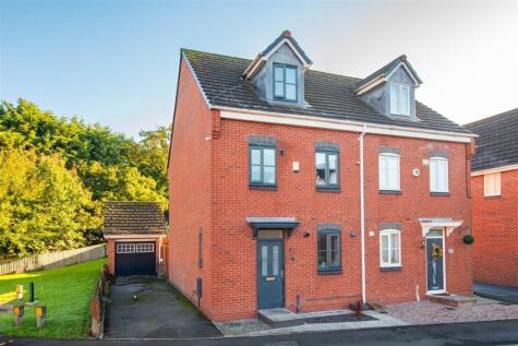 Redwing Drive, Chorley