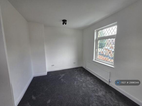 3 bed End of Terrace to rent Image 6