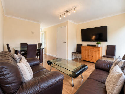 Alvington Manor View, Newport, PO30