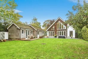 Heatherdene, Little Lane, Upper Bucklebury, Reading RG7 6QX