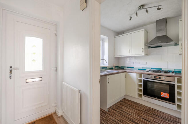 1421353-3-699f12d...