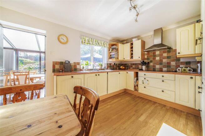 Station Road, Yeoford, Crediton, Devon photo 4
