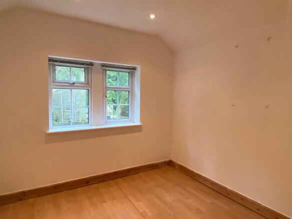 back bedroom.jpg