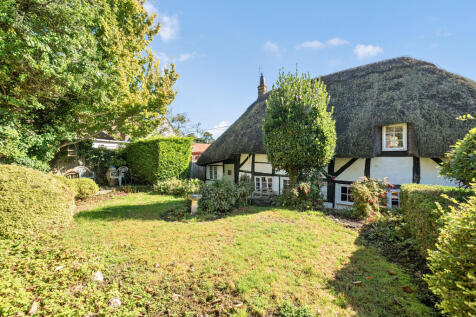 Burdett Street, Ramsbury, SN8