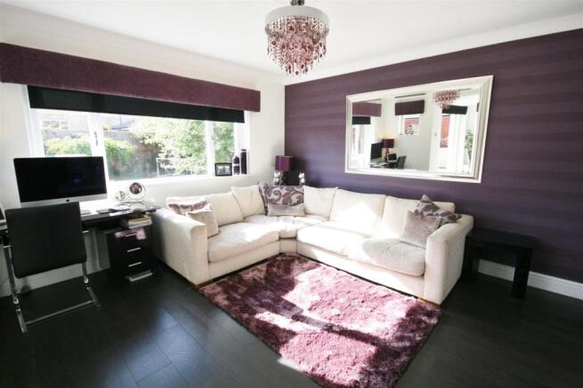 REAR SITTING ROOM