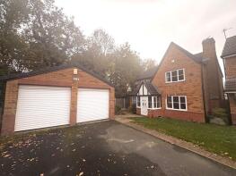 19, Burslem Close, Walsall WS3 3YD