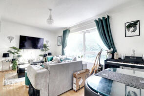 17, Rowan Close, Luton LU1 1JF