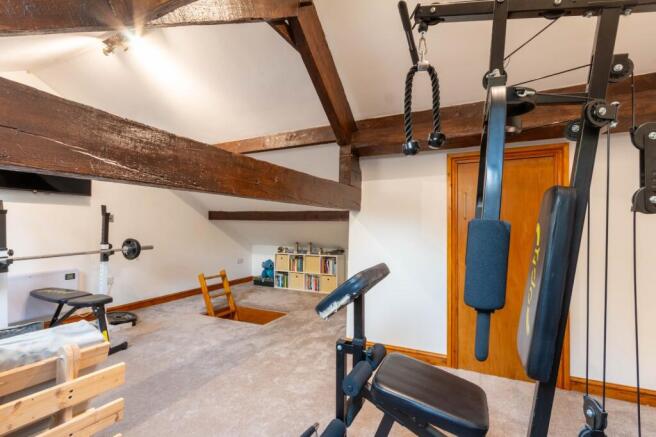 3 bed Barn Conversion for sale Image 12