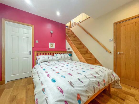 Grasmere Crescent - Image-11.jpg