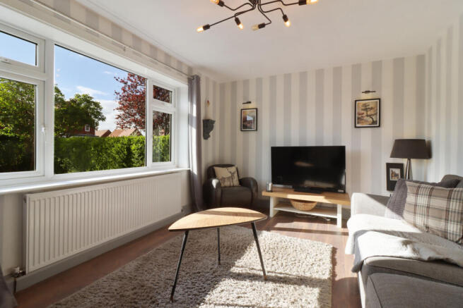 3 bed Semi-Detached for sale Image 7