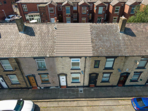 2 bed Terraced for sale Image 8