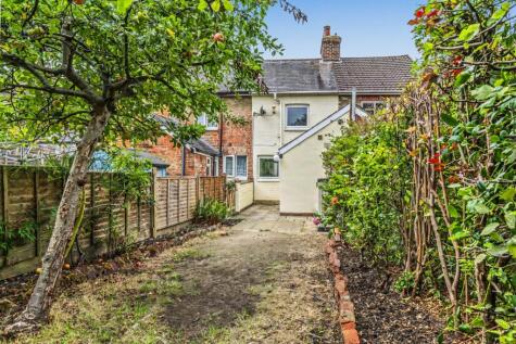 Castle Street, Southborough, Tunbridge Wells (no chain)