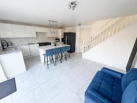 3 bed End of Terrace for sale Image 5