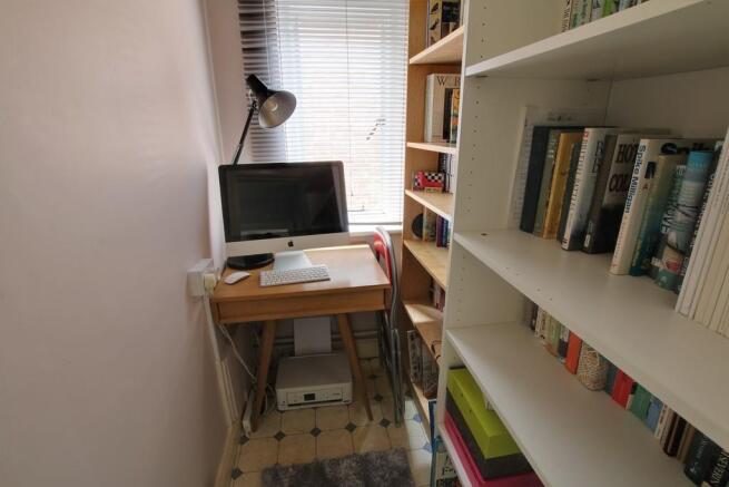 Photo 12
