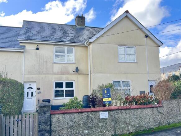 2-bed terraced on Dobell Road, St. Austell, £150,000