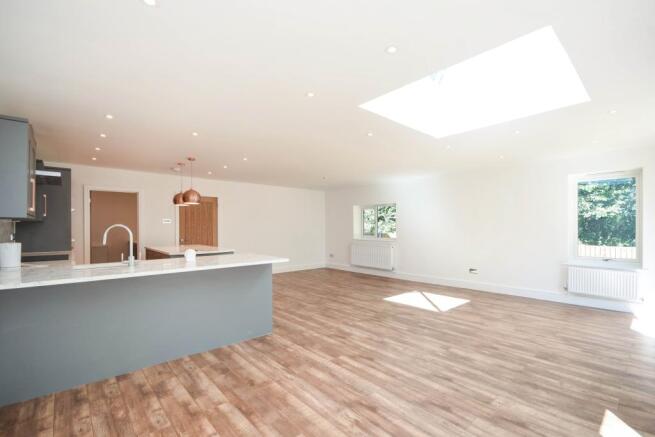 Kitchen/Dining/Livin