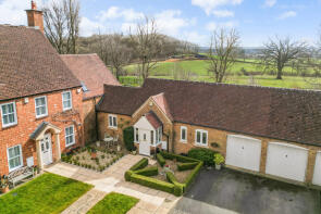 45, Highlands, Banbury OX15 5SR