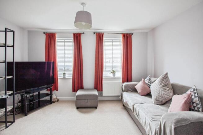 3 bed Town House for sale Image 10