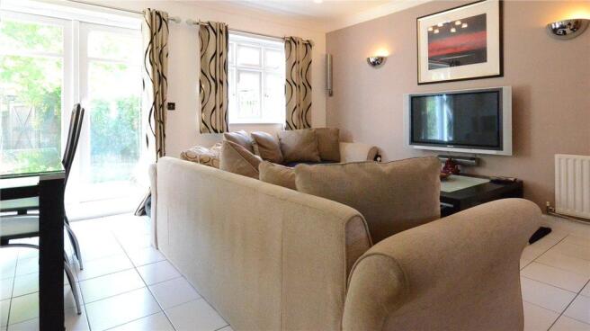 Lounge 2