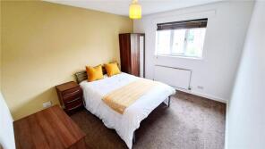 69, Culmington, Stirchley, Telford TF3 1UW