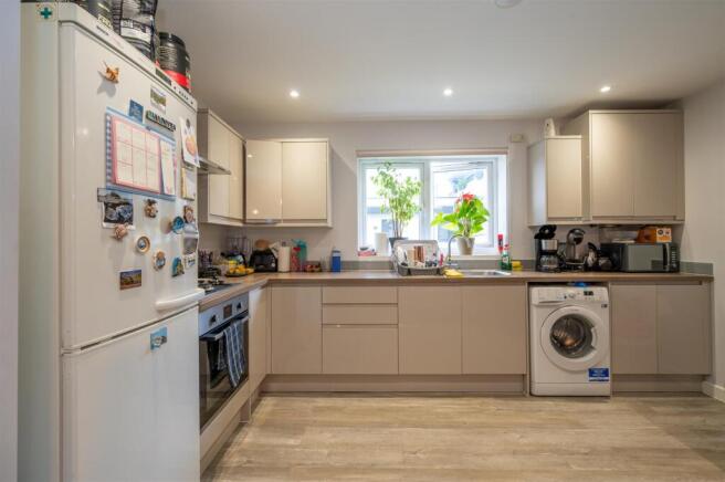 Flat 8 Stonemans view 24 12.jpg