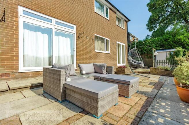 5 bed Detached for sale in oldham