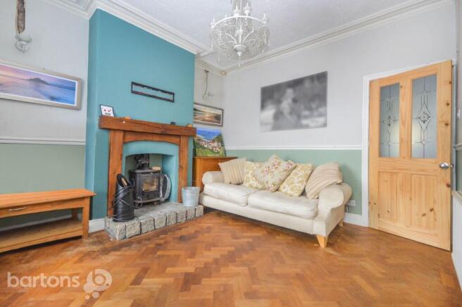 Kilnhurst Road, Rawmarsh, S62 photo 2