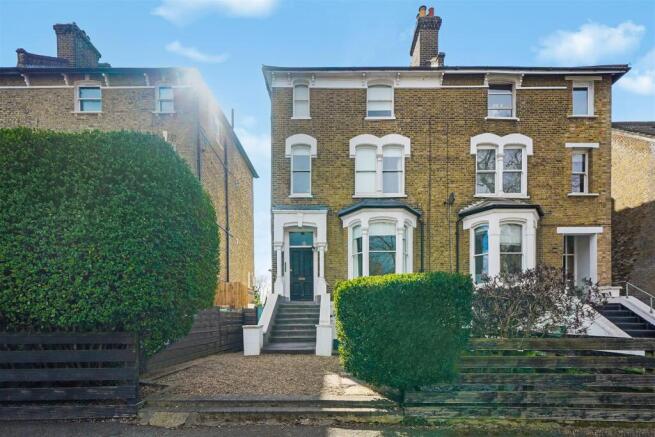 Flat 2, 102 Burnt Ash Hill - ErIaQ2DwHTMlnEH0WKpn.