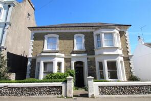 Flat 2, 38, Grafton Road, Worthing Central, Worthing BN11 1QT