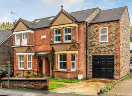 13, Barrow Green Road, Oxted RH8 0NJ