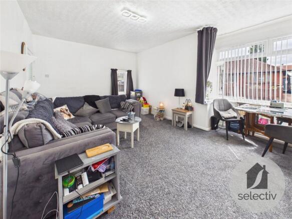 Hollymead Drive, Guisborough, TS14 photo 4