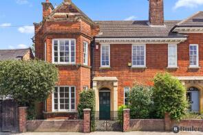 27, Shaftesbury Avenue, Bedford MK40 3RZ