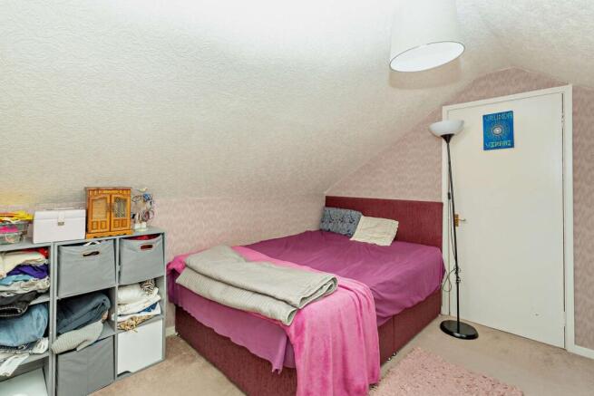 3 bed Semi-Detached for sale Image 11