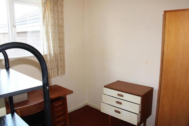 Bed 3.JPG