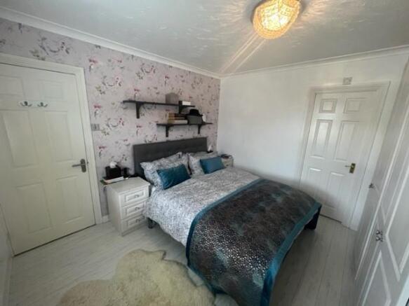 master bedroom 1.jpg
